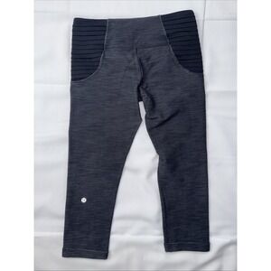 Lululemon Runday Crop Parallel Stripe Black‎ White Leggings Ankle-Zip Size 4